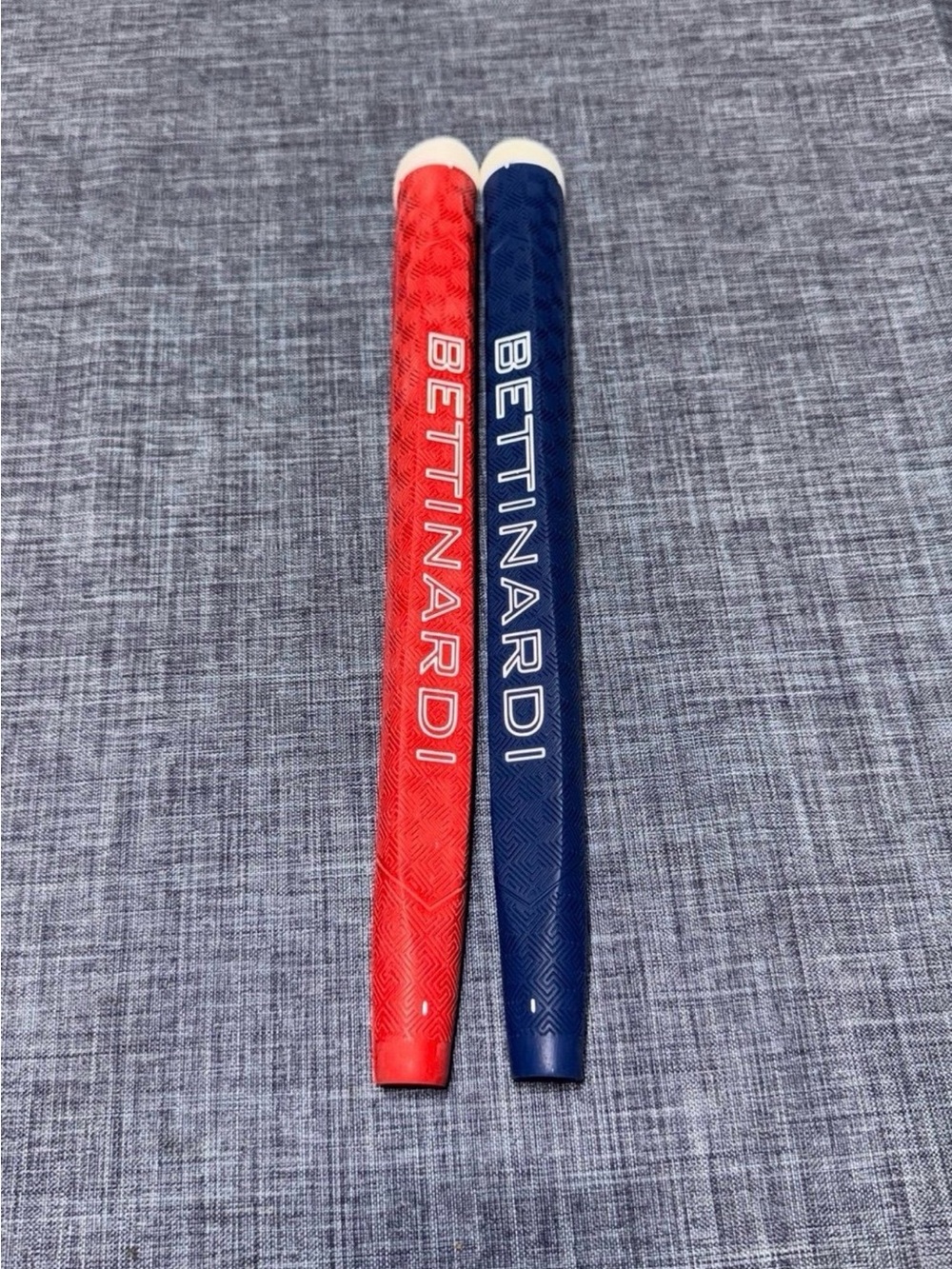 (2) New BETTINARDI Red & Blue Lamkin Pistol Putter Golf Grips Lot